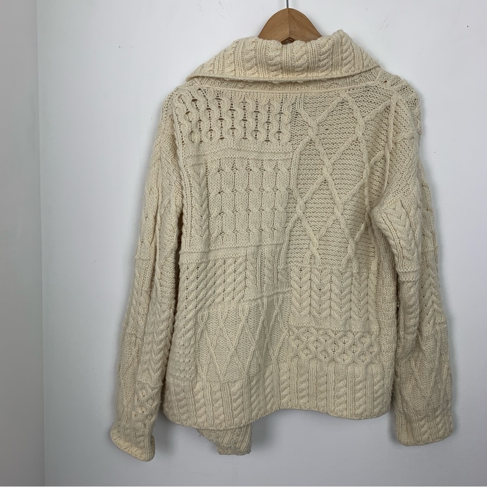 Carraig Donn Irish Chunky Collared Aran Cable Knit Sweater - Picture 10 of 12